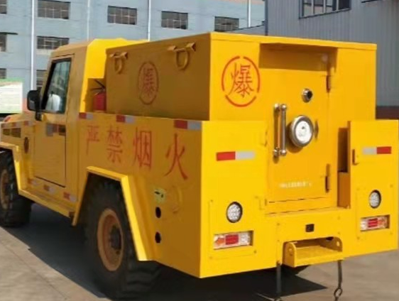 通州凯龙爆破器材运输车：保障爆破任务的安全运行