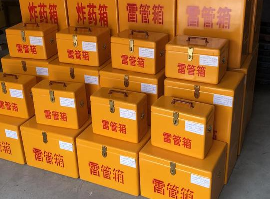 通州玻璃钢雷管箱的使用寿命一般是多少？